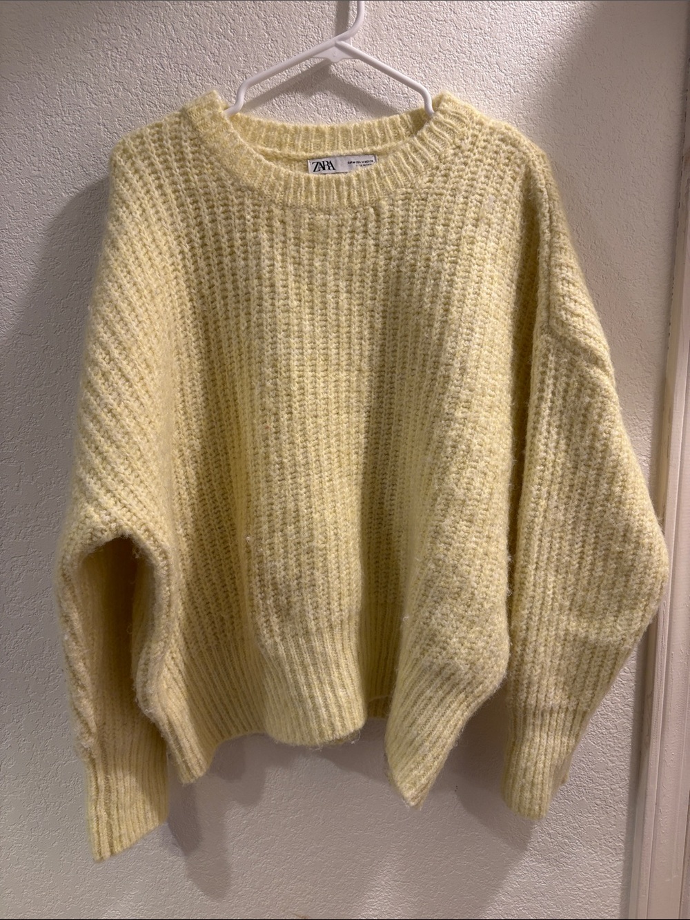 Zara Light Yellow Chunky Ribbed Crewneck Sweater